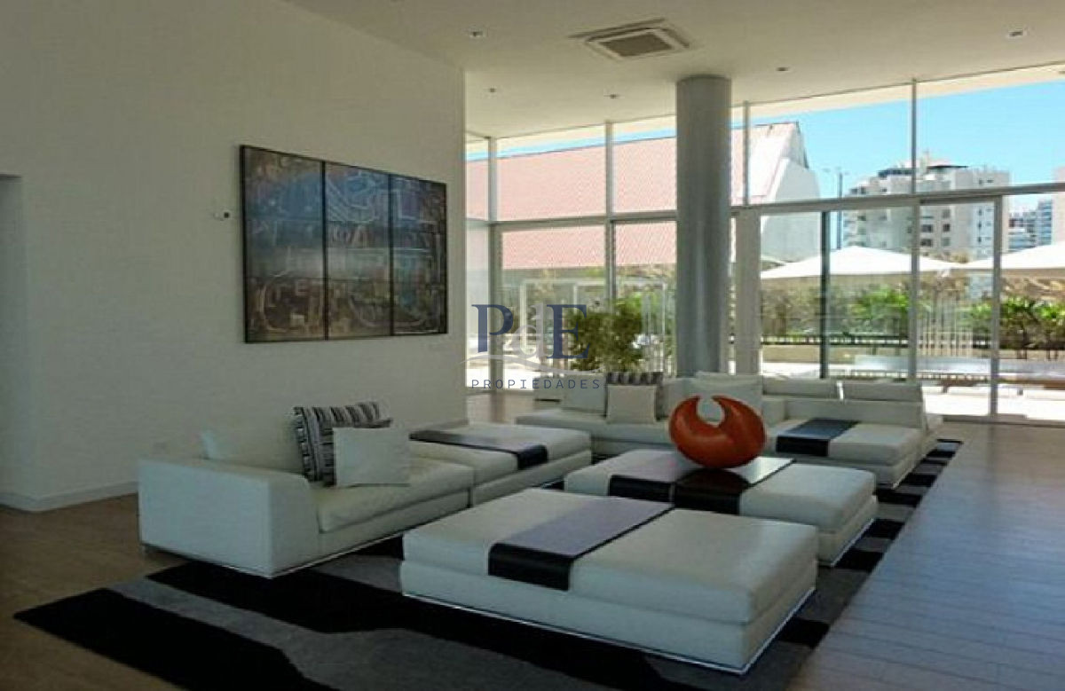 Apartamento en venta | Alexander Collection | Playa Mansa | 3 suites |