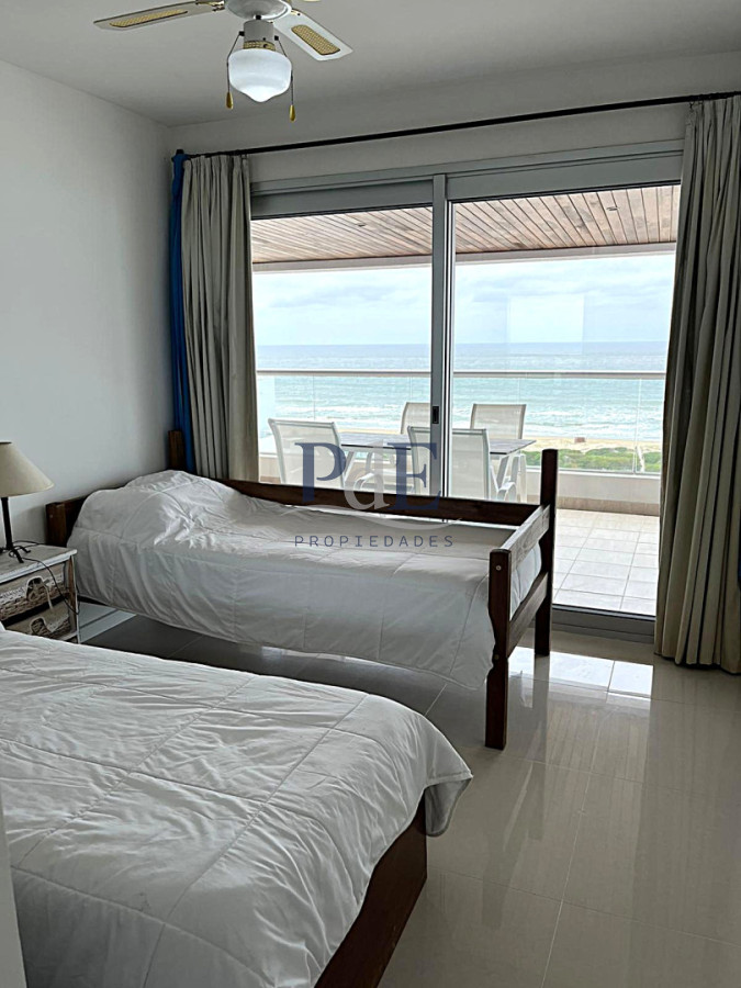 A 50 metros de Mar apartamento en alquiler temporario!! - Imagen 9