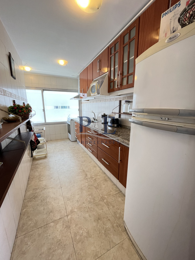 Alquiler - Apartamento Clásico con Vista al Puerto. Punta del Este. - Imagen 6