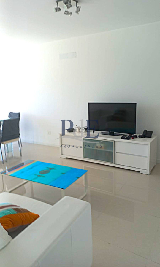 Apartamento en venta en Torre de Categoría!! - Imagen 8