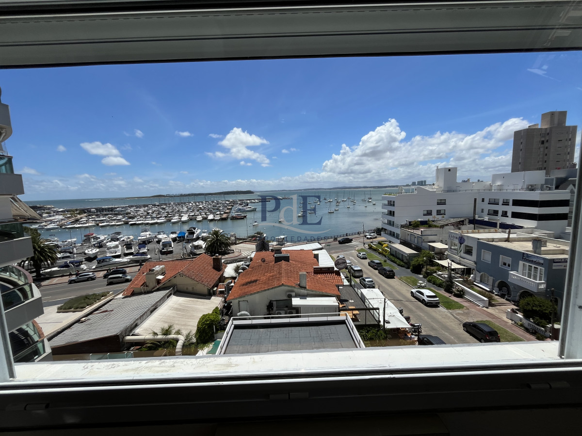 Alquiler - Apartamento Clásico con Vista al Puerto. Punta del Este. - Imagen 4