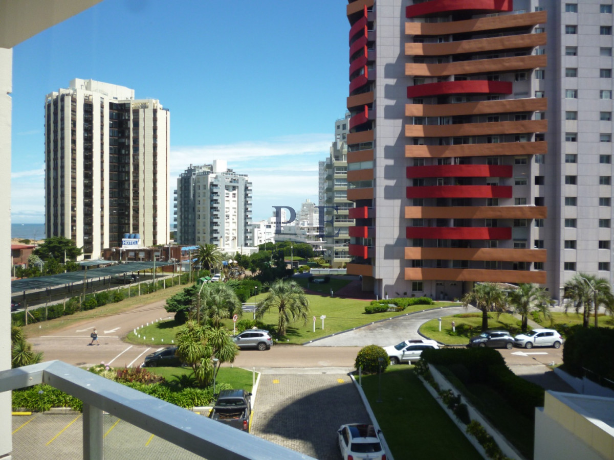 Apartamento en Venta sobre Avda. Chiverta - Imagen 6