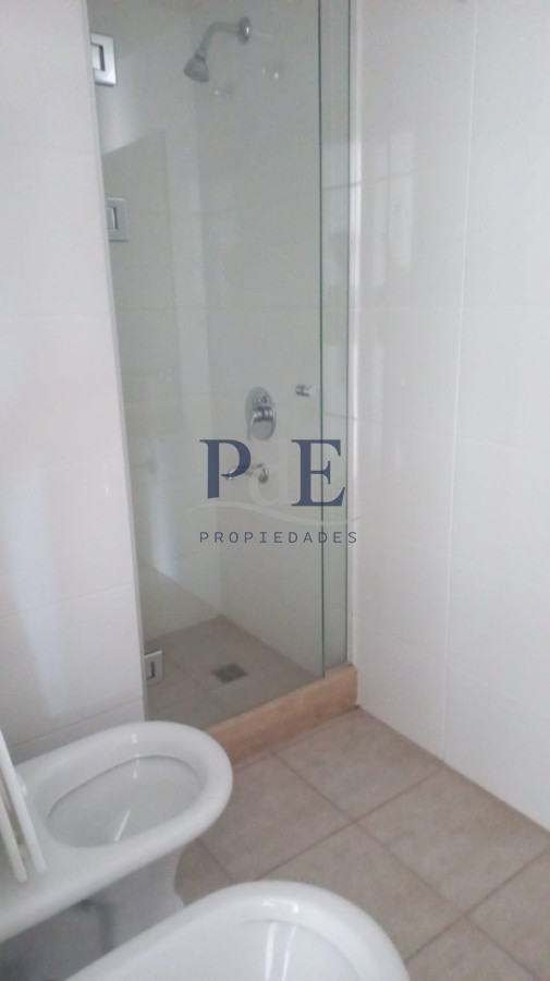 Apartamento sobre Avenida Chiverta 2 dormitorios y 2 baños. Punta del Este - Imagen 25