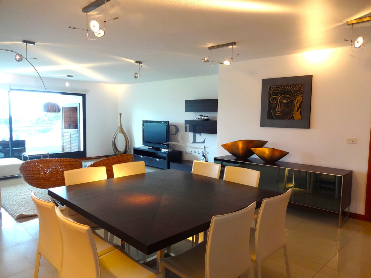 Apartamento en primera línea en Parada 28 de la Brava - Imagen 2