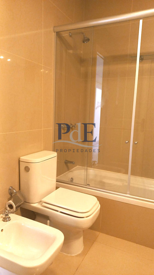 Excelente PentHouse en venta, en una de las zonas mas codiciadas de Punta del Este!!!! - Imagen 45