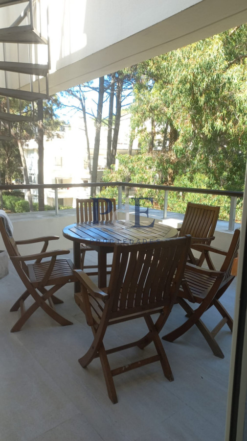 Excelente PentHouse en venta, en una de las zonas mas codiciadas de Punta del Este!!!! - Imagen 37