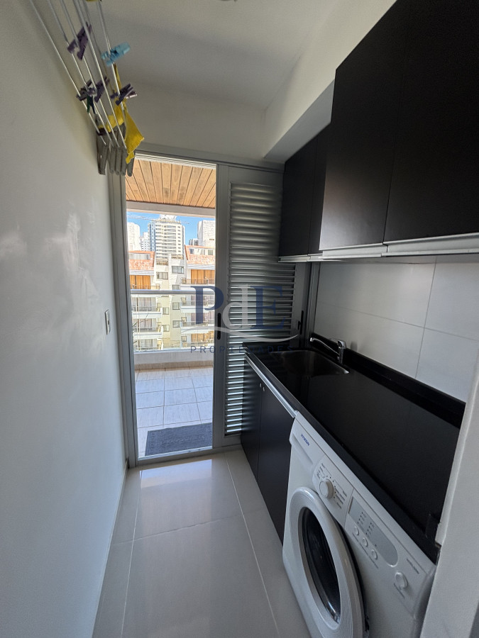 Apartamento en Venta a 50 metros de Playa Brava - Imagen 4