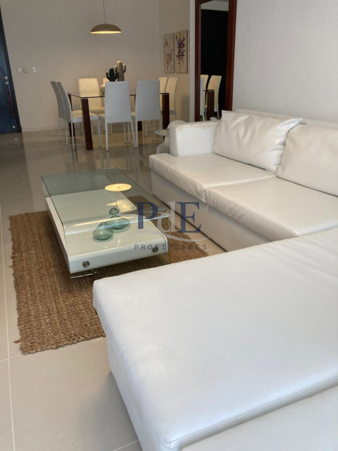 Apartamento en alquiler temporario en Icon Brava - Imagen 10