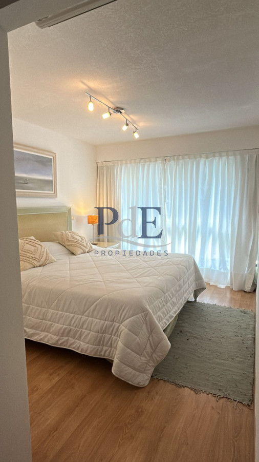 Espectacular departamento con vista al mar y a la laguna. - Imagen 4