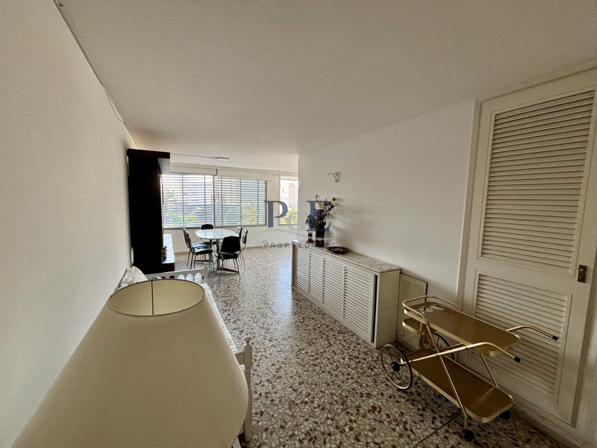 Edificio sobre Gorlero | 2 Dormitorios en el Corazón de la Península - Imagen 18