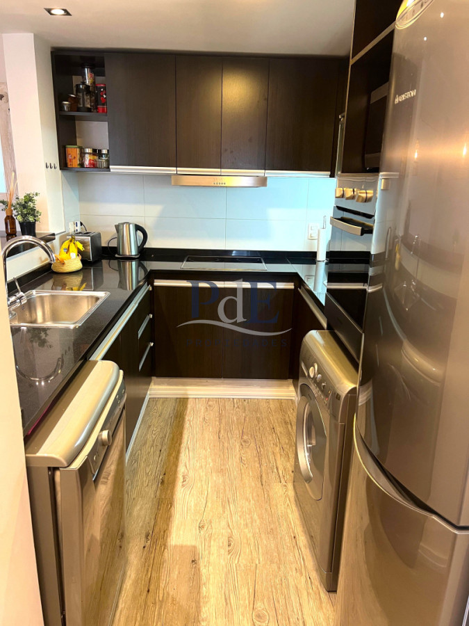 Excelente oportunidad sobre Avda. Chiverta - Imagen 8