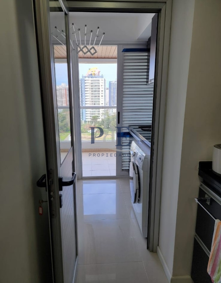 Apartamento con vista a Playa Brava!! - Imagen 24