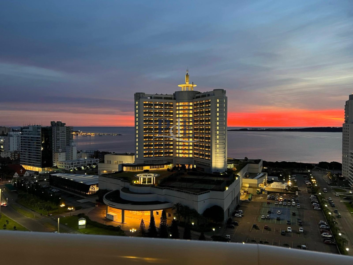 Apartamento en Casino Tower en alquiler temporario!!