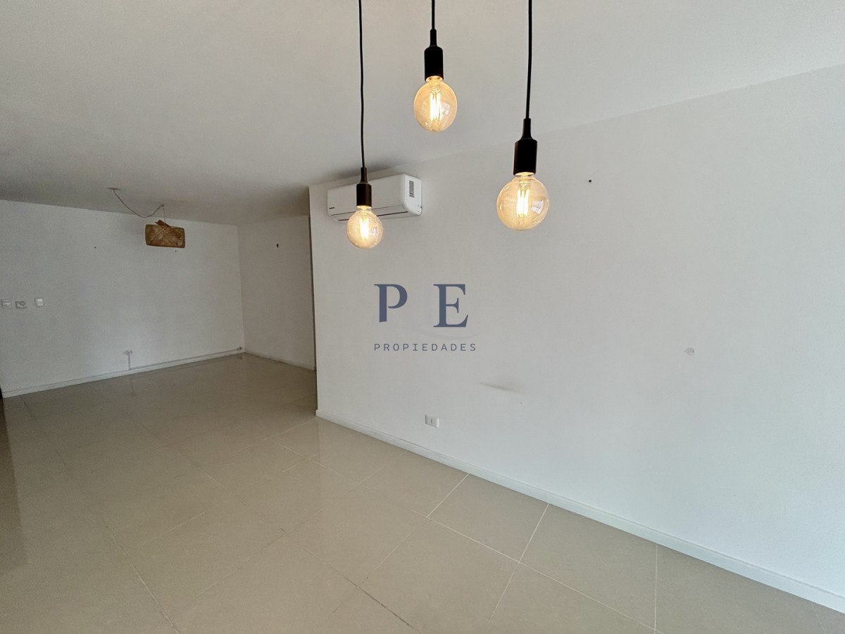 Venta de apartamento en Icon Brava Tower · Punta del Este. - Imagen 2