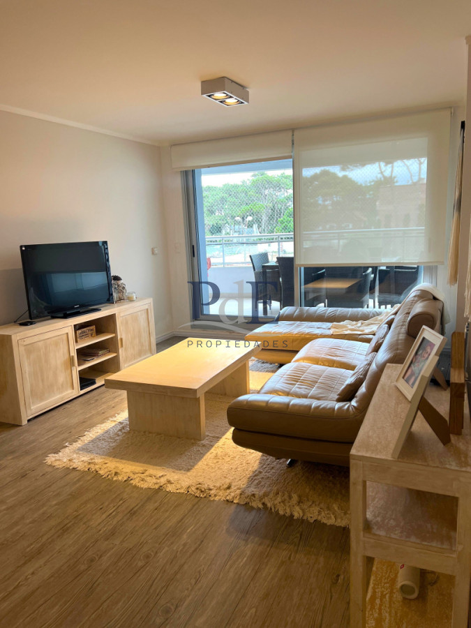 Excelente oportunidad sobre Avda. Chiverta - Imagen 4