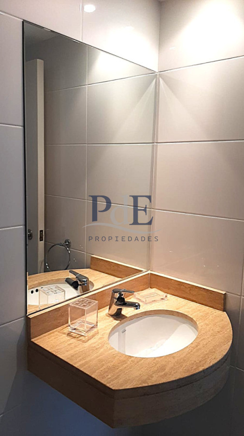 Apartamento sobre Avenida Chiverta 2 dormitorios y 2 baños. Punta del Este - Imagen 23