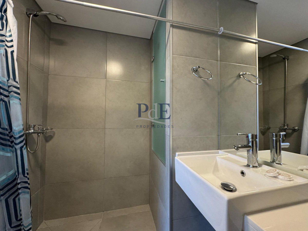 Apartamento en venta de 2 dormitorios | Parada 3 de Playa Brava | Punta del Este - Imagen 12