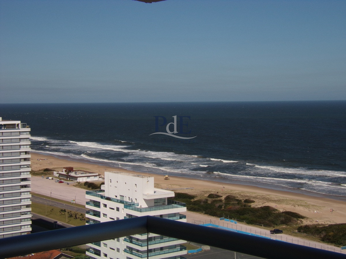 Amplio apartamento con una vista plena al mar!!! - Imagen 16