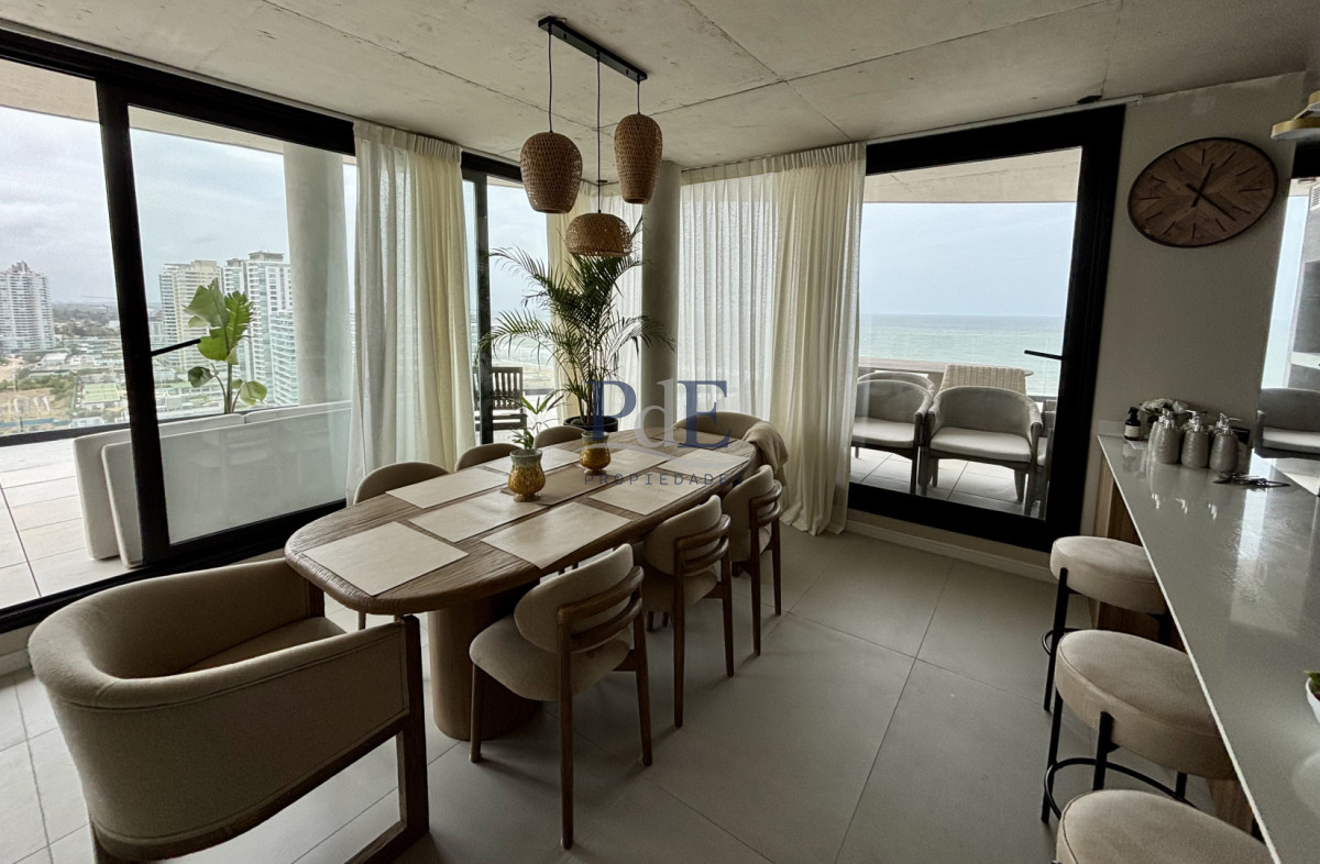 Pent House en alquiler | Torre Manglar Brava | Jacuzzi en terraza | 3 suites