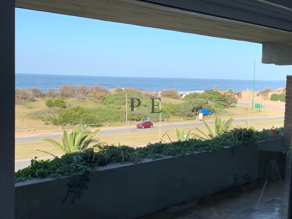 Exclusivo apartamento en venta en Pda 12 de Playa Brava - Imagen 2