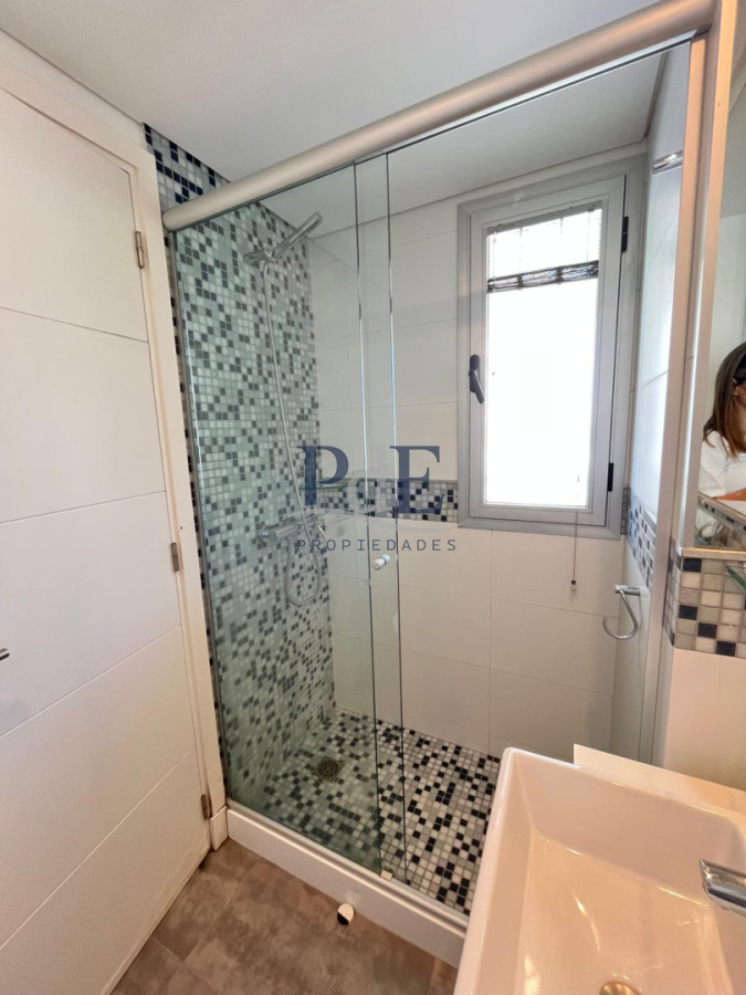 Apartamento a dos cuadras de Playa Brava - Imagen 12