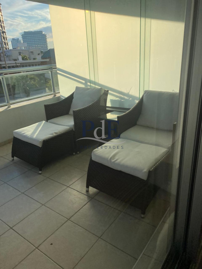 Apartamento sobre Avda. Chiverta en alquiler - Imagen 2