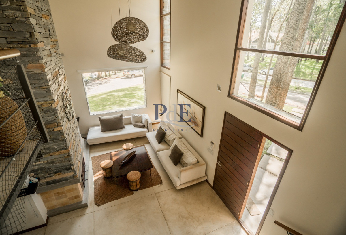 Casa en venta en Complejo Solanas, Punta Ballena. - Imagen 2