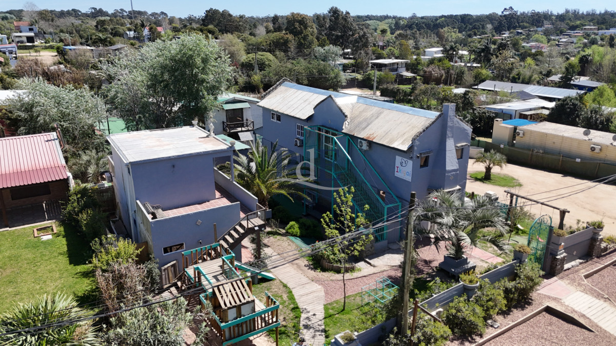 Casa en venta y alquiler | 10 dormitorios, 6 baños y 1.200 m² de terreno. Ubicación: El Chorro, Punta del Este - Imagen 56