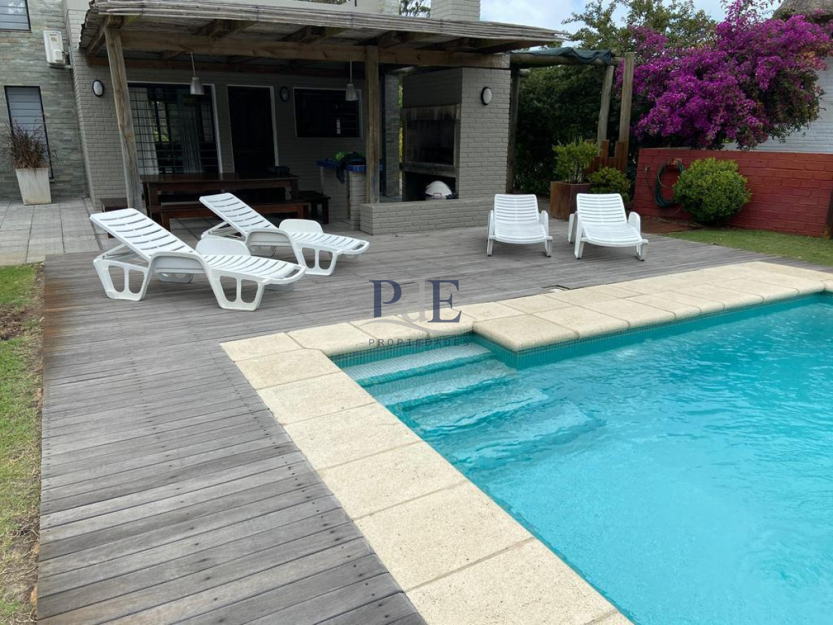 Casa en Portezuelo, Punta Ballena, a pasos del mar!!! - Imagen 39