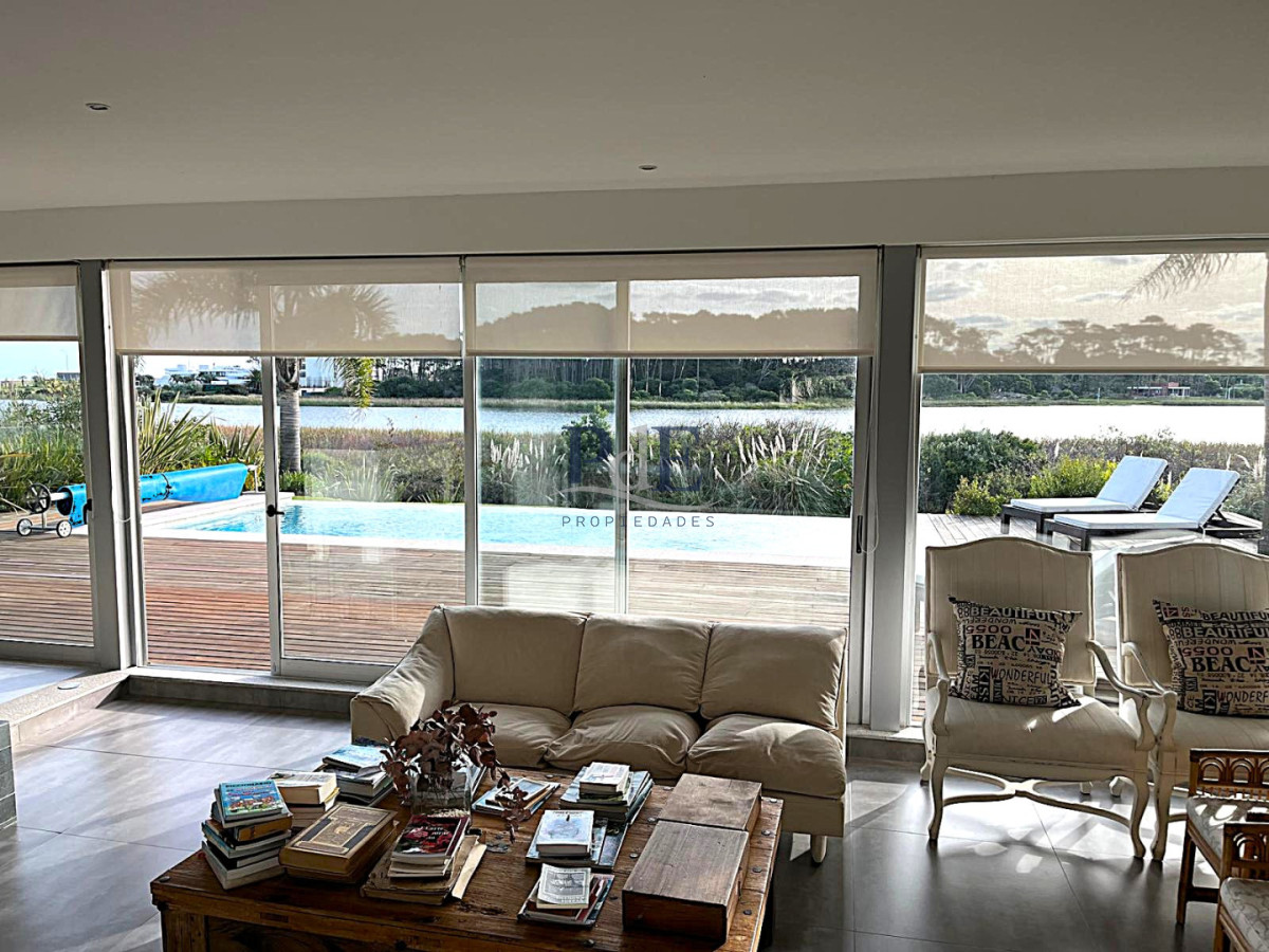 Casa en venta con vista a Laguna del Diario - Imagen 11