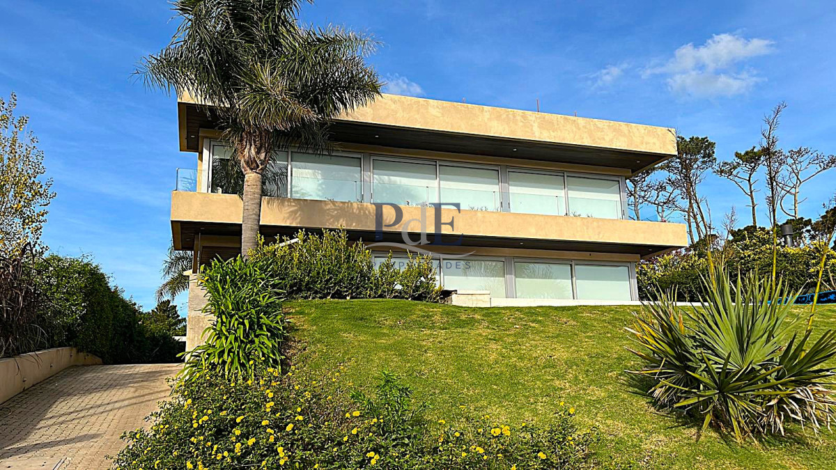 Casa en venta con vista a Laguna del Diario - Imagen 12