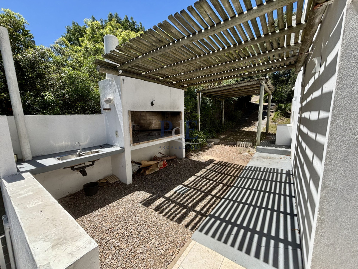 Casa en venta en Punta Ballena. Con vista al Mar. - Imagen 14