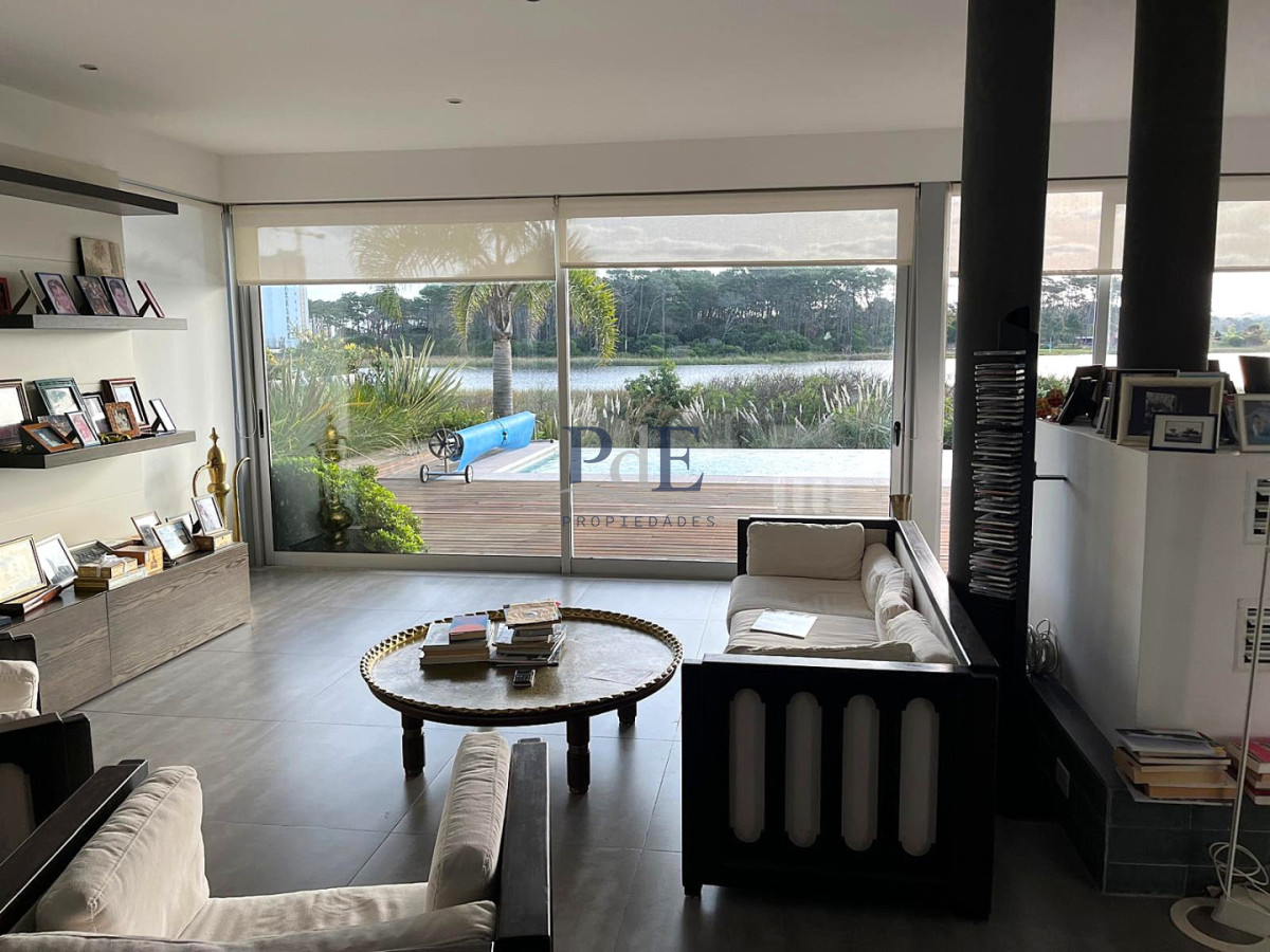 Casa en venta con vista a Laguna del Diario - Imagen 9