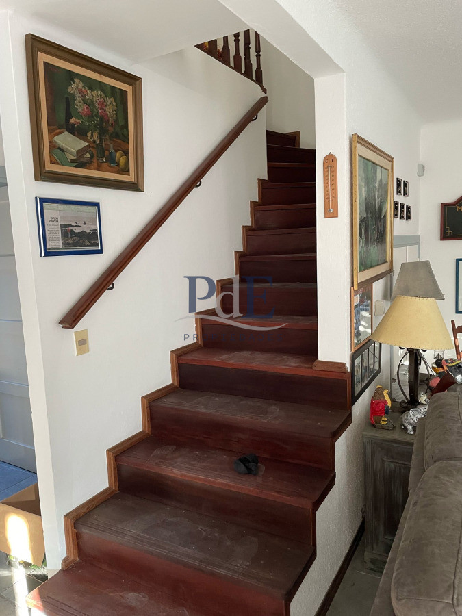 Casa en venta | A 50 m del mar, terreno de 297 m² y apartamento independiente. Ubicación: Península, Punta del Este - Imagen 7