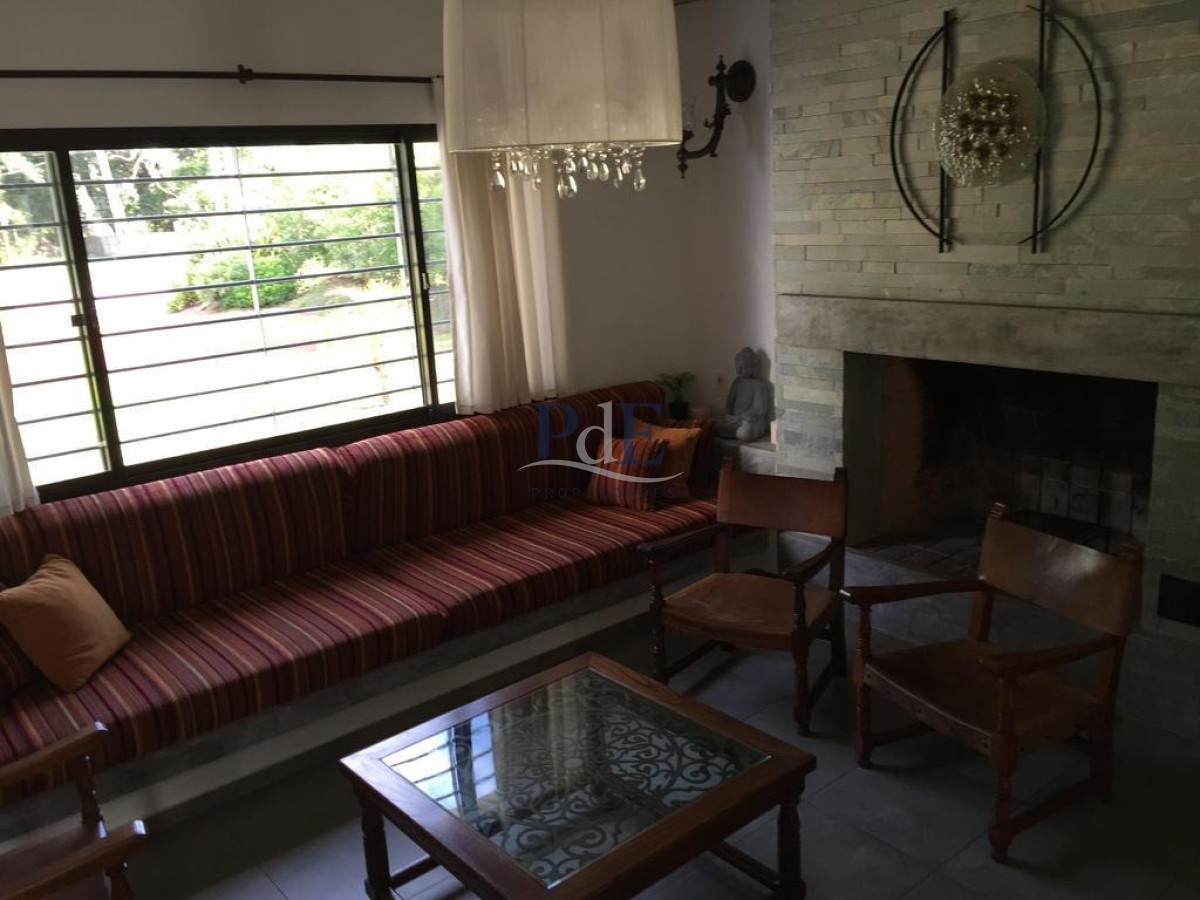Casa en Portezuelo, Punta Ballena, a pasos del mar!!! - Imagen 27