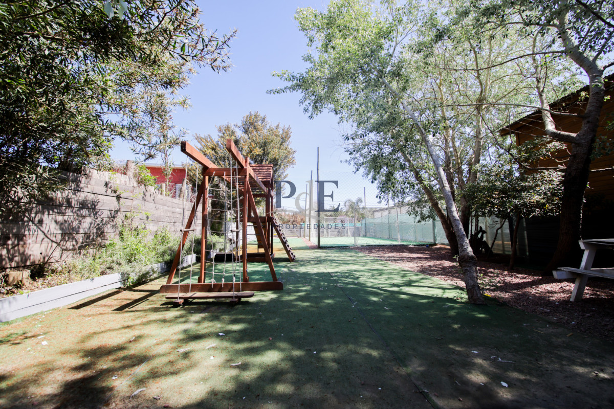 Casa en venta y alquiler | 10 dormitorios, 6 baños y 1.200 m² de terreno. Ubicación: El Chorro, Punta del Este - Imagen 40