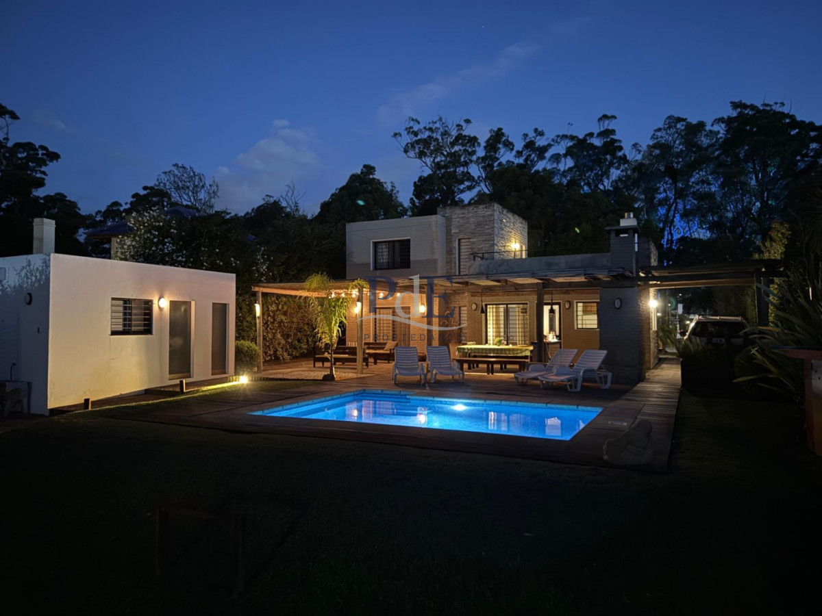Casa en Portezuelo, Punta Ballena, a pasos del mar!!! - Imagen 29