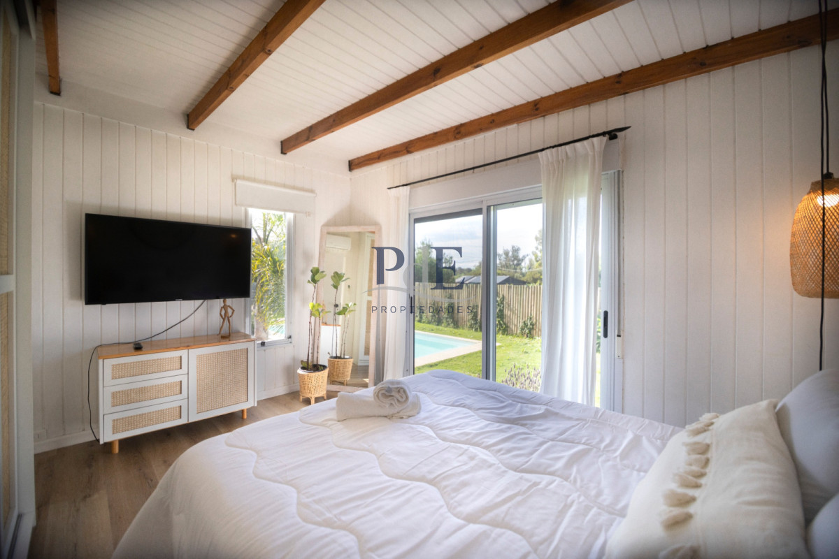Casa en Miramar Acres - Piscina Climatizada y Cancha de Fútbol - Imagen 17