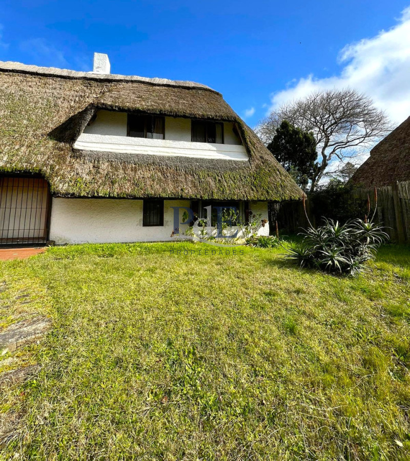 Casa en venta | A 100 m del mar. Ubicación: Portezuelo, Punta del Este - Imagen 9
