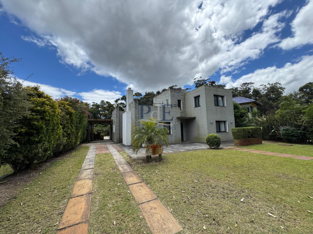Casa en Portezuelo, Punta Ballena, a pasos del mar!!! - Imagen 25