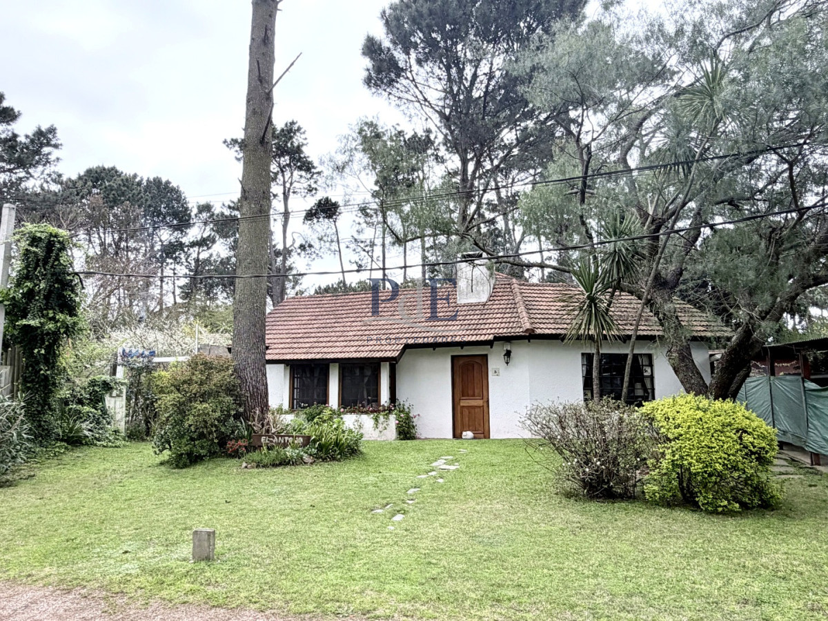 Casa en venta 3 Dorm 3 Baños | Pinares, Punta del Este