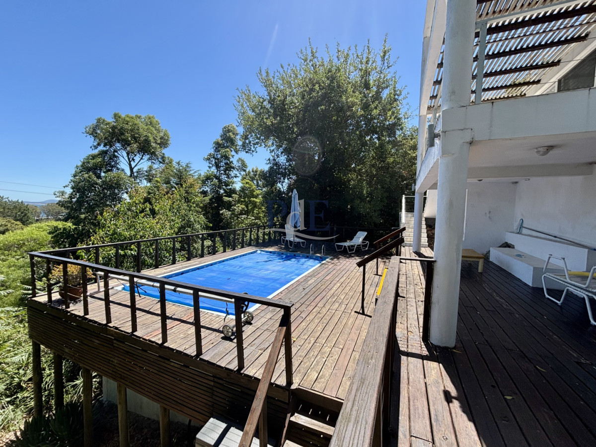 Casa en venta en Punta Ballena. Con vista al Mar. - Imagen 10