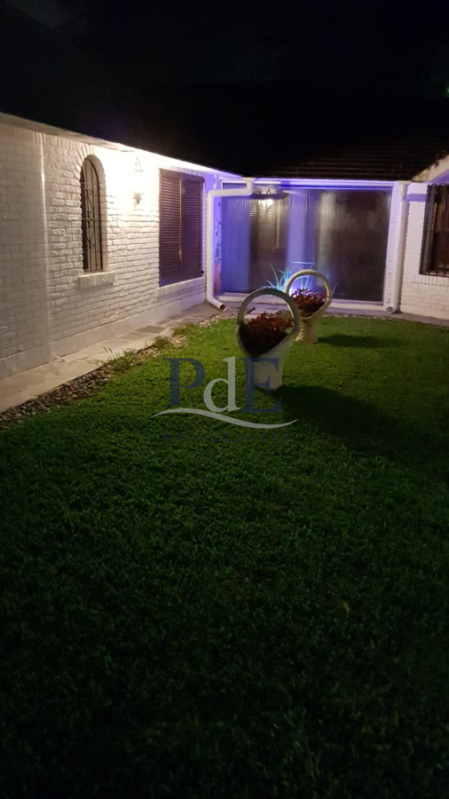 Casa ideal para vivir todo el año | Jardines de Córdoba | 4.700 m2 sup 545 m2 Ed. Punta del Este - Imagen 17