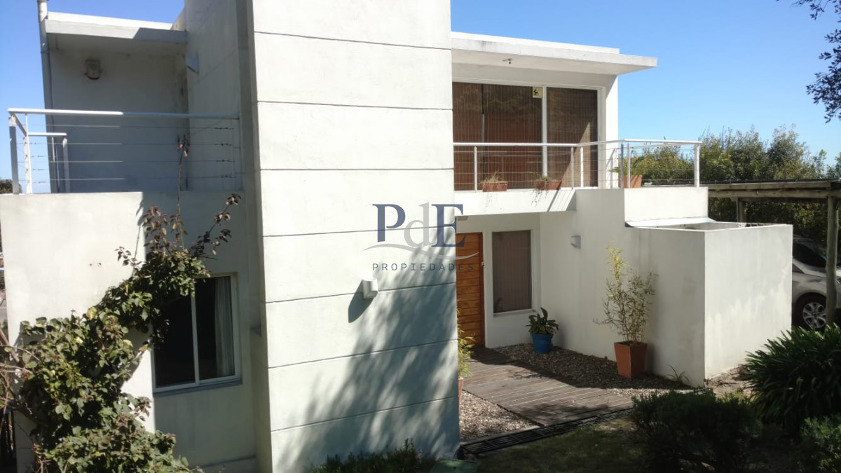 Casa en venta en Punta Ballena. Con vista al Mar. - Imagen 2