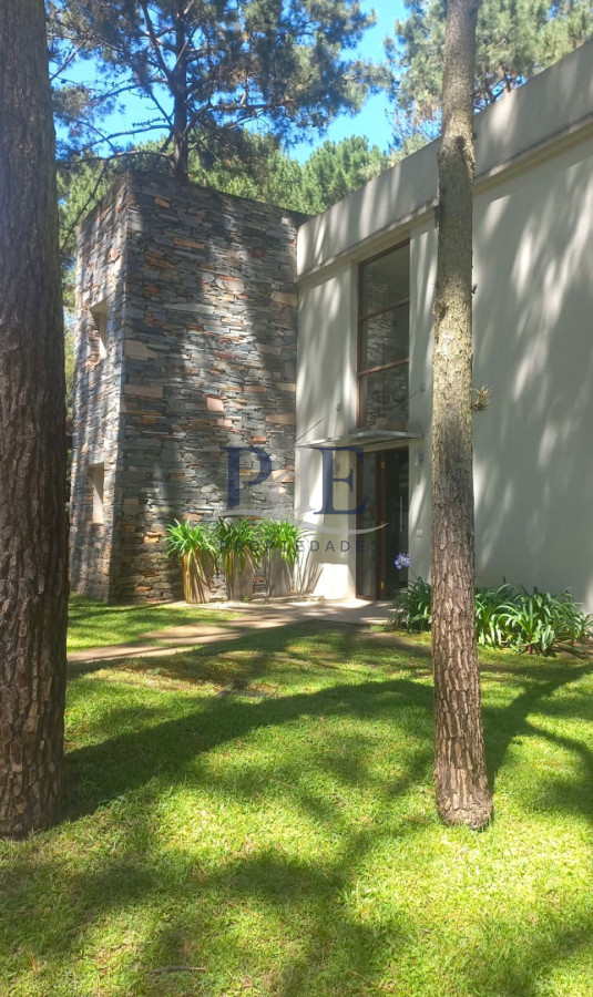 Casa en venta en Complejo Solanas, Punta Ballena. - Imagen 17