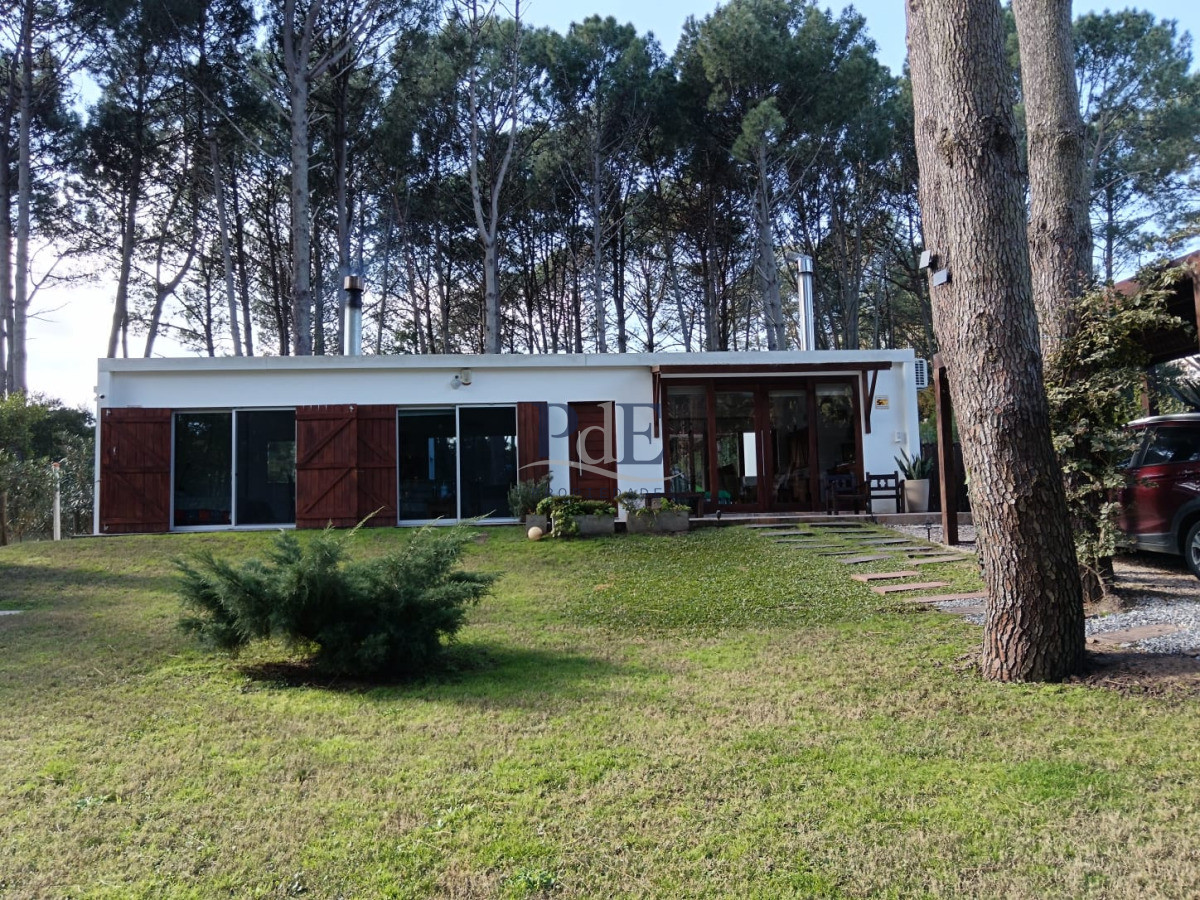 Casa en alquiler en Club del Lago