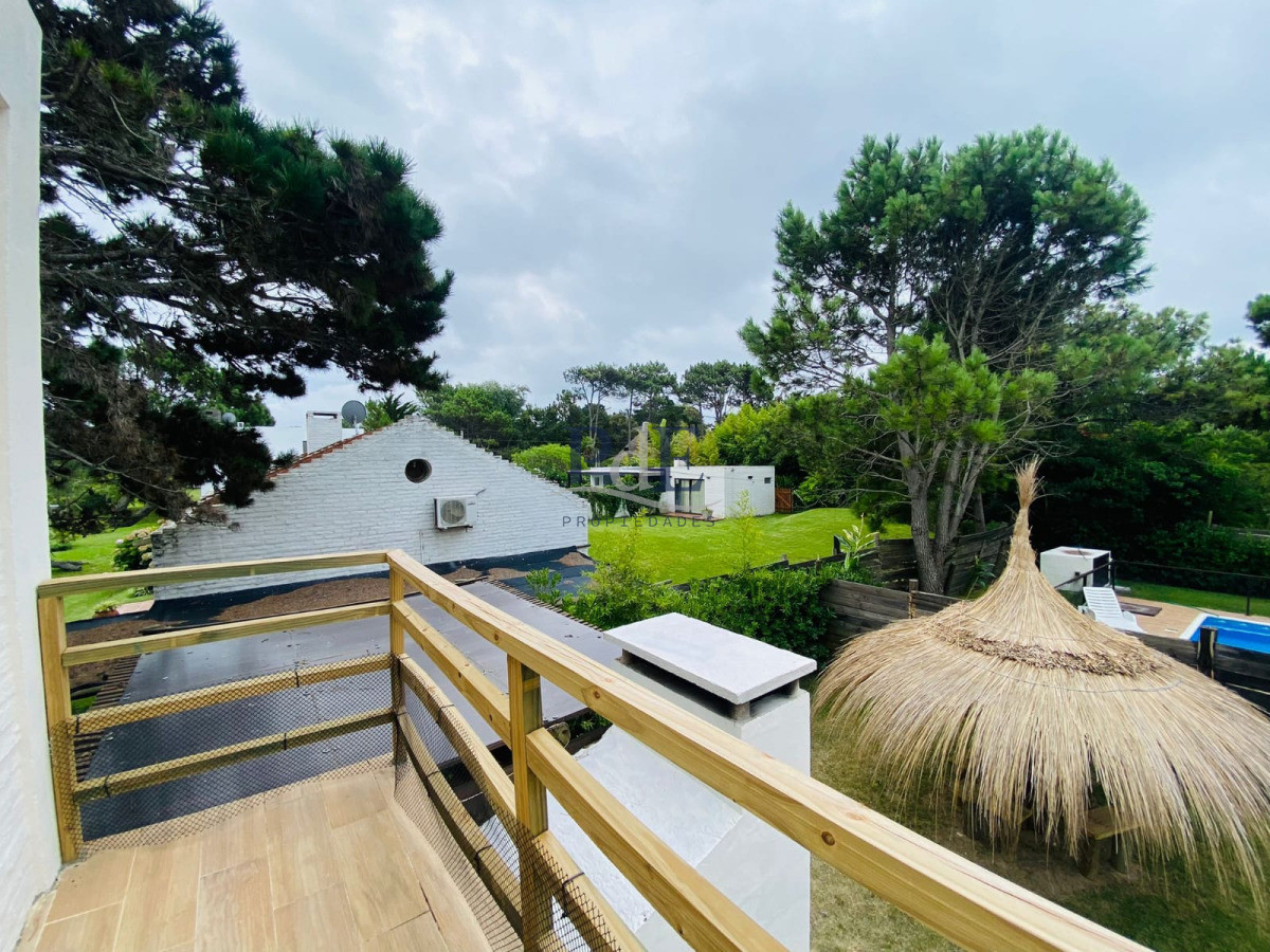 Casa en venta | 3 dormitorios, 2 baños, a 100 m del mar. Ubicación: Tio Tom, Punta Ballena - Imagen 7