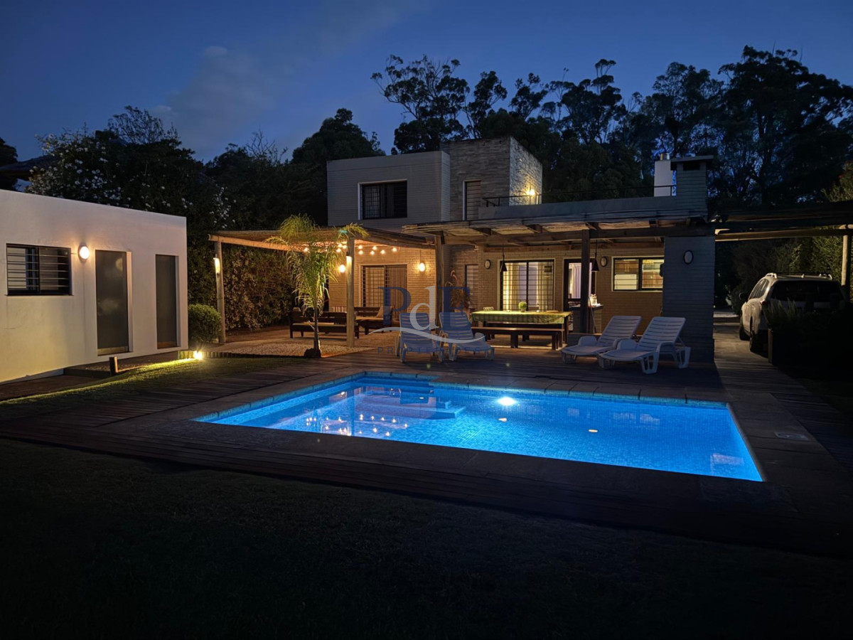 Casa en Portezuelo, Punta Ballena, a pasos del mar!!! - Imagen 14