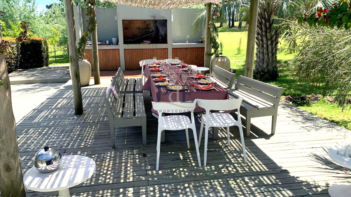 Casa en alquiler | Temporada 2026-2027, 3 dormitorios, 3 baños, para 6 personas, a pasos del club. Ubicación: El Quijote, Punta del Este - Imagen 19