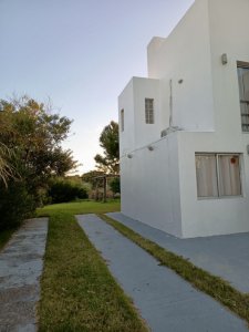 Casa en Balneario Buenos Aires (zona El Chorro) - 2 dorm | 2 baños |